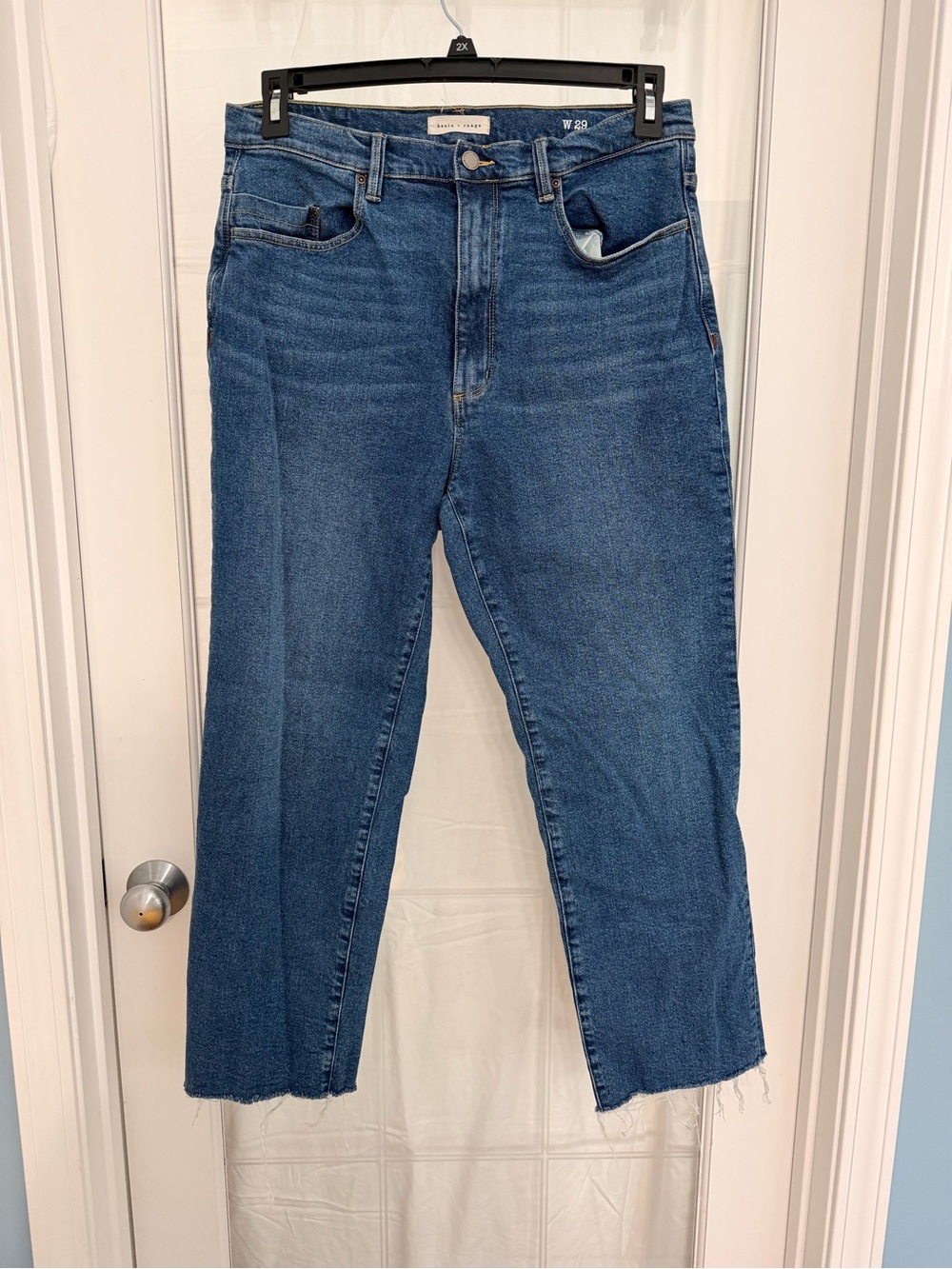 Basin & range women’s straight leg denim size 29